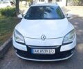 Білий Рено Меган, об'ємом двигуна 1.46 л та пробігом 185 тис. км за 7800 $, фото 1 на Automoto.ua