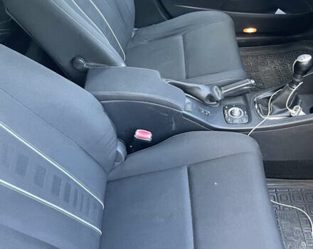 Белый Рено Меган, объемом двигателя 1.6 л и пробегом 372 тыс. км за 6100 $, фото 16 на Automoto.ua