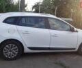 Белый Рено Меган, объемом двигателя 1.5 л и пробегом 210 тыс. км за 8500 $, фото 1 на Automoto.ua
