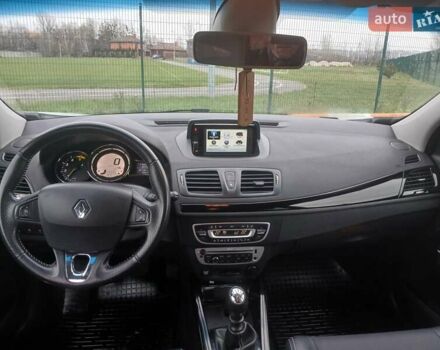 Белый Рено Меган, объемом двигателя 1.5 л и пробегом 241 тыс. км за 8599 $, фото 11 на Automoto.ua