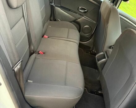 Белый Рено Меган, объемом двигателя 1.5 л и пробегом 188 тыс. км за 2300 $, фото 6 на Automoto.ua