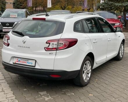 Рено Меган 2013 в Кривом Роге на Automoto.ua Белый Рено Меган, объемом двигателя 1.5 л и пробегом 148 тыс. км за 9100 $, фото 5 на Automoto.ua