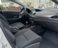 Білий Рено Меган, об'ємом двигуна 1.46 л та пробігом 205 тис. км за 7100 $, фото 11 на Automoto.ua