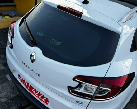 Белый Рено Меган, объемом двигателя 1.5 л и пробегом 236 тыс. км за 9700 $, фото 20 на Automoto.ua