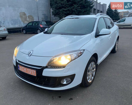 Белый Рено Меган, объемом двигателя 1.2 л и пробегом 146 тыс. км за 6600 $, фото 17 на Automoto.ua