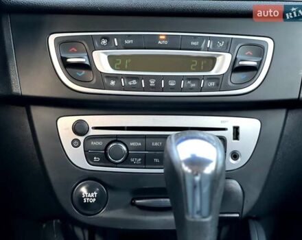 Белый Рено Меган, объемом двигателя 1.46 л и пробегом 185 тыс. км за 8900 $, фото 18 на Automoto.ua