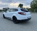 Белый Рено Меган, объемом двигателя 1.5 л и пробегом 307 тыс. км за 7900 $, фото 4 на Automoto.ua