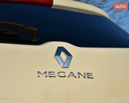 Белый Рено Меган, объемом двигателя 1.5 л и пробегом 232 тыс. км за 7800 $, фото 21 на Automoto.ua
