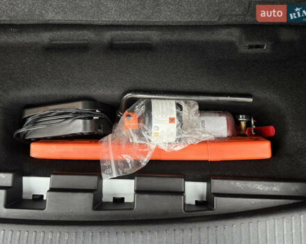 Білий Рено Меган, об'ємом двигуна 1.46 л та пробігом 245 тис. км за 8500 $, фото 23 на Automoto.ua