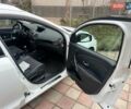 Белый Рено Меган, объемом двигателя 1.6 л и пробегом 245 тыс. км за 8800 $, фото 9 на Automoto.ua