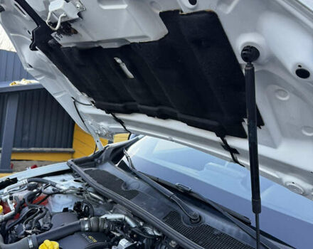 Белый Рено Меган, объемом двигателя 1.5 л и пробегом 236 тыс. км за 9700 $, фото 48 на Automoto.ua