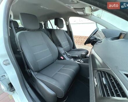 Белый Рено Меган, объемом двигателя 1.46 л и пробегом 185 тыс. км за 9099 $, фото 29 на Automoto.ua