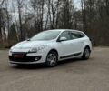 Белый Рено Меган, объемом двигателя 1.46 л и пробегом 231 тыс. км за 7350 $, фото 1 на Automoto.ua