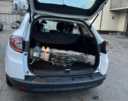 Белый Рено Меган, объемом двигателя 1.46 л и пробегом 300 тыс. км за 8300 $, фото 9 на Automoto.ua