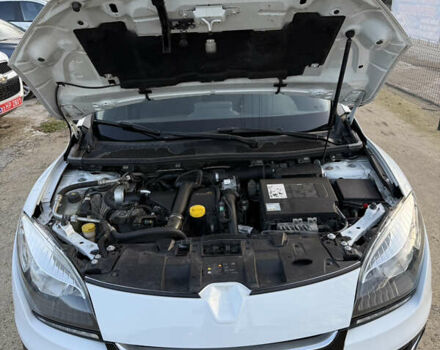 Белый Рено Меган, объемом двигателя 1.5 л и пробегом 259 тыс. км за 7999 $, фото 32 на Automoto.ua