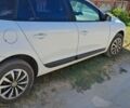 Білий Рено Меган, об'ємом двигуна 1.46 л та пробігом 301 тис. км за 7599 $, фото 8 на Automoto.ua