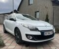 Белый Рено Меган, объемом двигателя 1.6 л и пробегом 245 тыс. км за 8800 $, фото 1 на Automoto.ua