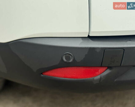 Білий Рено Меган, об'ємом двигуна 1.46 л та пробігом 245 тис. км за 8500 $, фото 25 на Automoto.ua