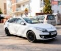 Белый Рено Меган, объемом двигателя 1.5 л и пробегом 230 тыс. км за 9300 $, фото 1 на Automoto.ua