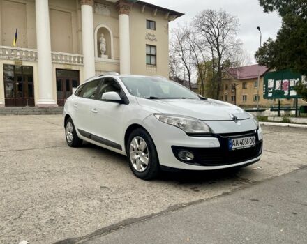 Белый Рено Меган, объемом двигателя 1.5 л и пробегом 286 тыс. км за 6999 $, фото 2 на Automoto.ua
