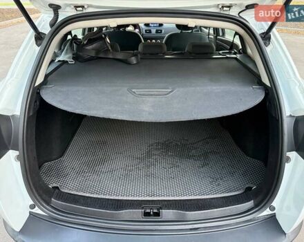 Білий Рено Меган, об'ємом двигуна 1.46 л та пробігом 258 тис. км за 7200 $, фото 20 на Automoto.ua