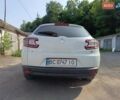 Белый Рено Меган, объемом двигателя 1.5 л и пробегом 250 тыс. км за 7100 $, фото 6 на Automoto.ua