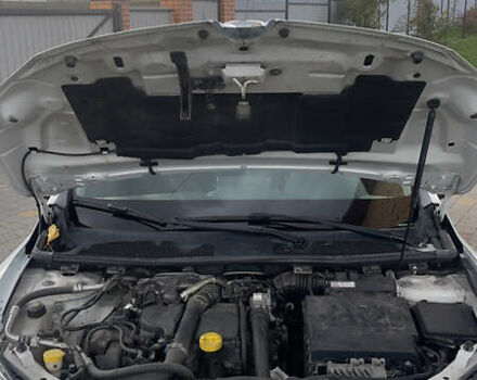 Рено Меган 2013 в Локачи на Automoto.ua Белый Рено Меган, объемом двигателя 1.5 л и пробегом 290 тыс. км за 7500 $, фото 12 на Automoto.ua