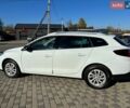 Белый Рено Меган, объемом двигателя 1.5 л и пробегом 242 тыс. км за 8100 $, фото 6 на Automoto.ua