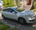 Белый Рено Меган, объемом двигателя 1.5 л и пробегом 245 тыс. км за 8600 $, фото 4 на Automoto.ua
