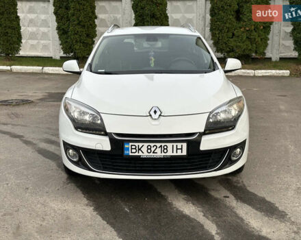 Рено Меган 2013 у Рівному на Automoto.ua Білий Рено Меган, об'ємом двигуна 1.6 л та пробігом 240 тис. км за 7950 $, фото 11 на Automoto.ua