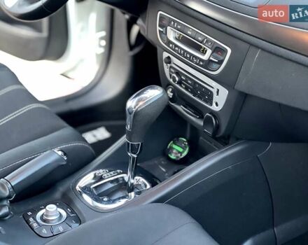 Рено Меган 2013 в Ровно на Automoto.ua Белый Рено Меган, объемом двигателя 1.5 л и пробегом 185 тыс. км за 9500 $, фото 22 на Automoto.ua