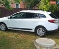 Белый Рено Меган, объемом двигателя 1.46 л и пробегом 261 тыс. км за 8000 $, фото 1 на Automoto.ua