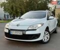 Белый Рено Меган, объемом двигателя 1.5 л и пробегом 258 тыс. км за 6999 $, фото 1 на Automoto.ua