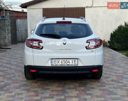 Белый Рено Меган, объемом двигателя 1.46 л и пробегом 185 тыс. км за 9099 $, фото 5 на Automoto.ua