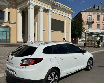 Белый Рено Меган, объемом двигателя 1.5 л и пробегом 234 тыс. км за 7600 $, фото 6 на Automoto.ua