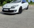 Белый Рено Меган, объемом двигателя 1.5 л и пробегом 290 тыс. км за 6800 $, фото 11 на Automoto.ua