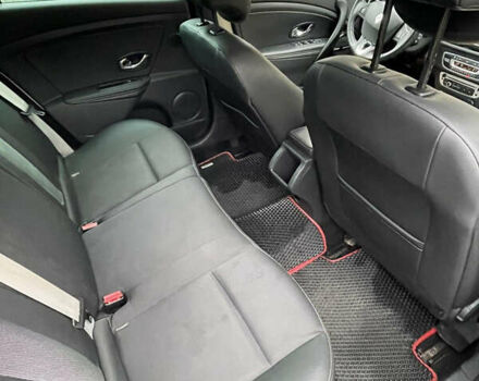 Белый Рено Меган, объемом двигателя 1.46 л и пробегом 308 тыс. км за 8700 $, фото 9 на Automoto.ua