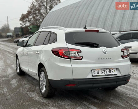 Белый Рено Меган, объемом двигателя 1.6 л и пробегом 153 тыс. км за 9300 $, фото 7 на Automoto.ua