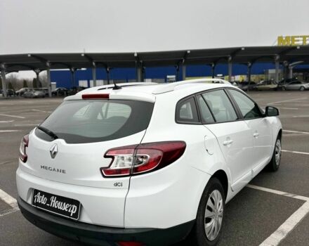 Белый Рено Меган, объемом двигателя 0 л и пробегом 260 тыс. км за 8300 $, фото 3 на Automoto.ua