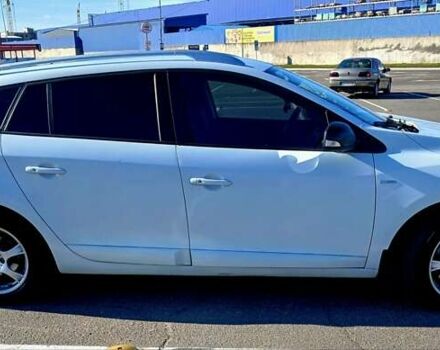 Белый Рено Меган, объемом двигателя 1.5 л и пробегом 207 тыс. км за 8500 $, фото 6 на Automoto.ua