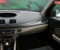 Білий Рено Меган, об'ємом двигуна 1.46 л та пробігом 165 тис. км за 9500 $, фото 12 на Automoto.ua
