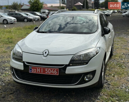 Белый Рено Меган, объемом двигателя 1.5 л и пробегом 225 тыс. км за 8900 $, фото 2 на Automoto.ua