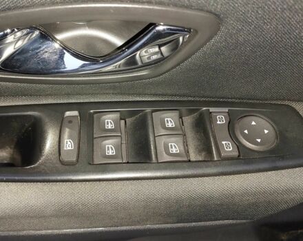 Белый Рено Меган, объемом двигателя 1.5 л и пробегом 277 тыс. км за 6700 $, фото 8 на Automoto.ua