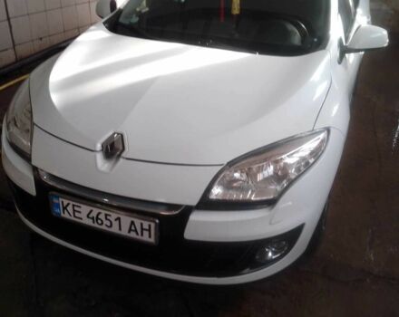 Рено Меган 2013 у Кривому Розі на Automoto.ua Білий Рено Меган, об'ємом двигуна 1.5 л та пробігом 268 тис. км за 8150 $, фото 1 на Automoto.ua