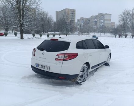 Белый Рено Меган, объемом двигателя 1.5 л и пробегом 267 тыс. км за 6600 $, фото 3 на Automoto.ua