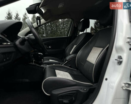 Белый Рено Меган, объемом двигателя 0 л и пробегом 262 тыс. км за 8499 $, фото 33 на Automoto.ua