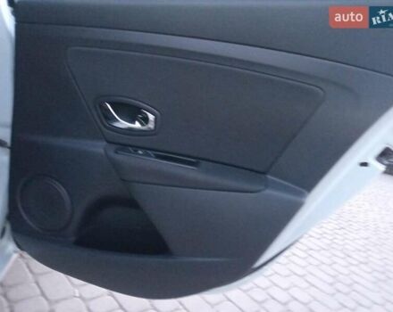 Белый Рено Меган, объемом двигателя 1.5 л и пробегом 315 тыс. км за 8990 $, фото 19 на Automoto.ua