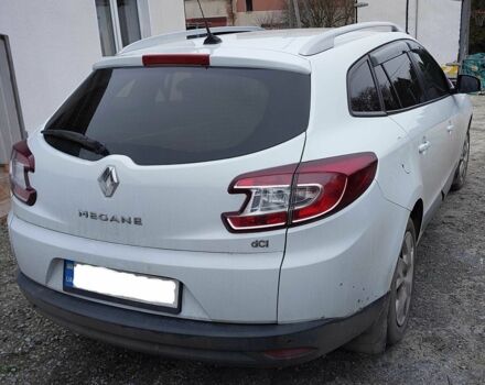 Белый Рено Меган, объемом двигателя 1.5 л и пробегом 277 тыс. км за 6700 $, фото 2 на Automoto.ua