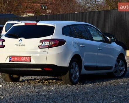 Белый Рено Меган, объемом двигателя 1.5 л и пробегом 232 тыс. км за 7800 $, фото 11 на Automoto.ua