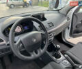 Белый Рено Меган, объемом двигателя 1.5 л и пробегом 243 тыс. км за 7800 $, фото 44 на Automoto.ua